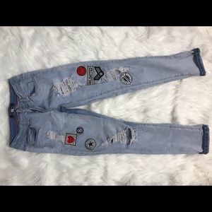 Distressed Jeans with patches